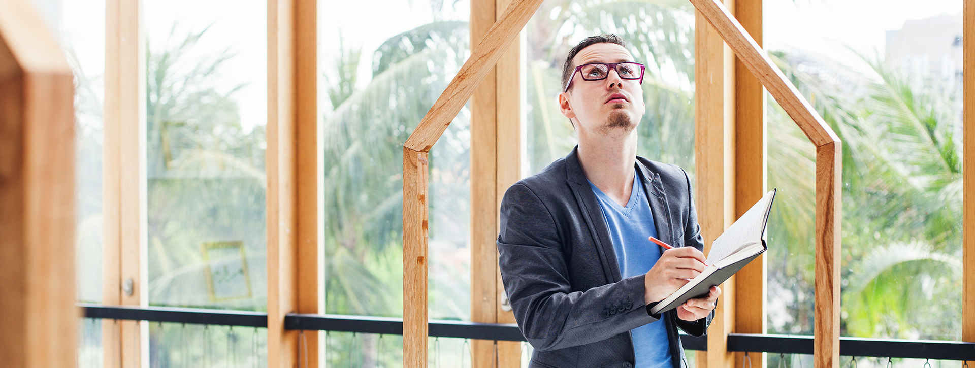 Beëdigd/Erkend Makelaar/Taxateur Onroerend Goed in Suriname